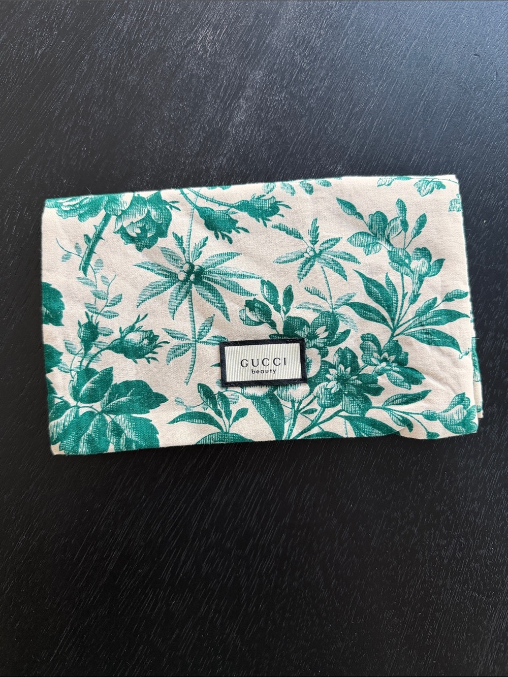 Gucci beauty bag